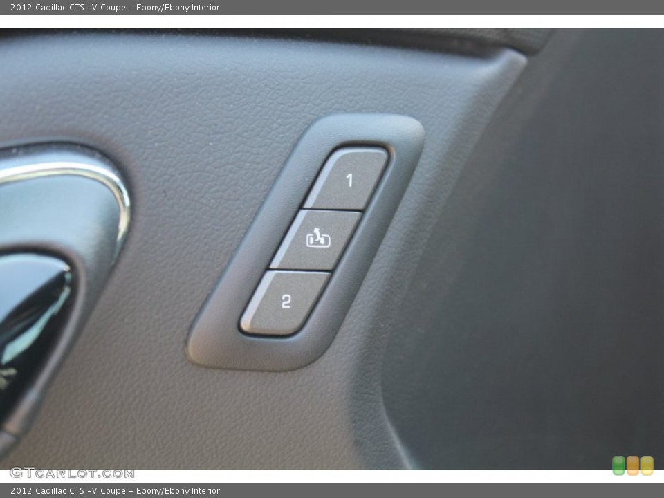 Ebony/Ebony Interior Controls for the 2012 Cadillac CTS -V Coupe #77801675