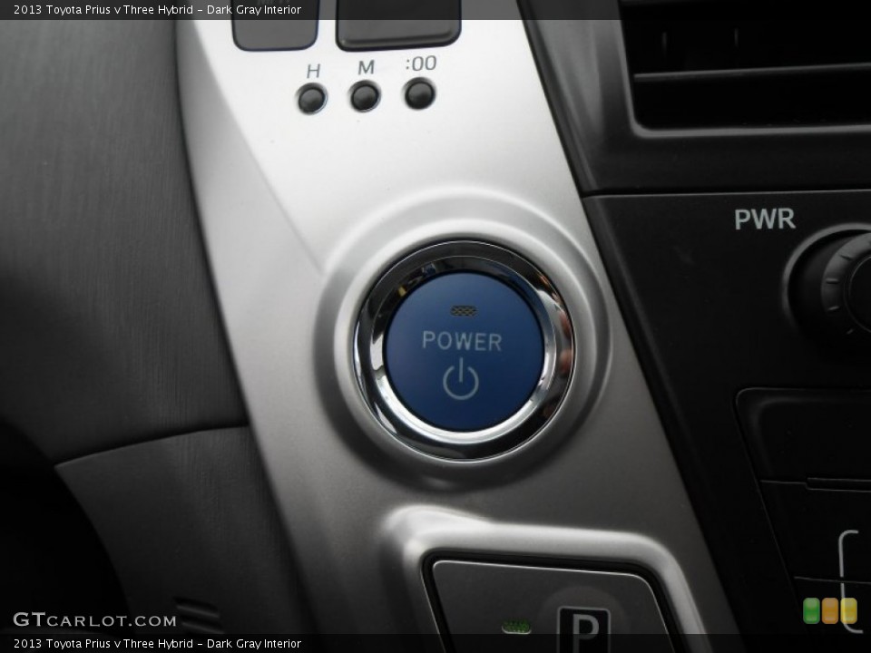 Dark Gray Interior Controls for the 2013 Toyota Prius v Three Hybrid #77803604