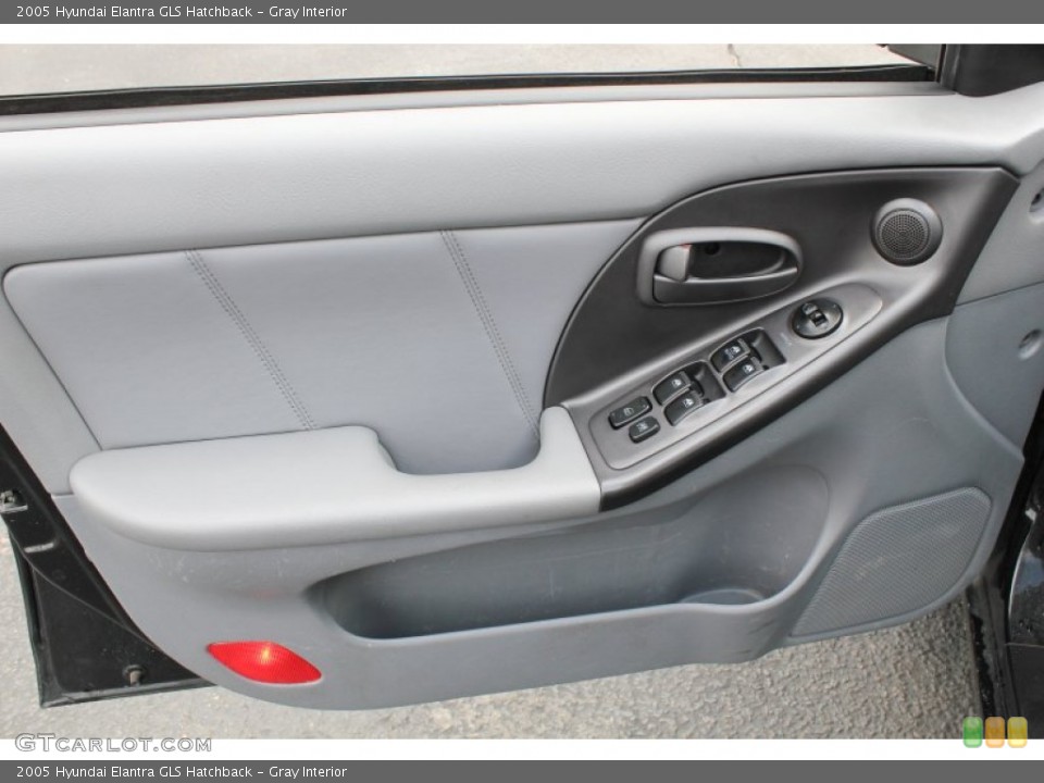 Gray Interior Door Panel for the 2005 Hyundai Elantra GLS Hatchback #77804604