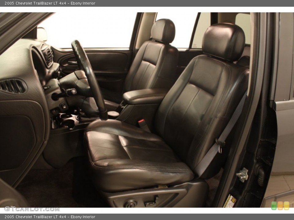 Ebony Interior Front Seat for the 2005 Chevrolet TrailBlazer LT 4x4 #77804696