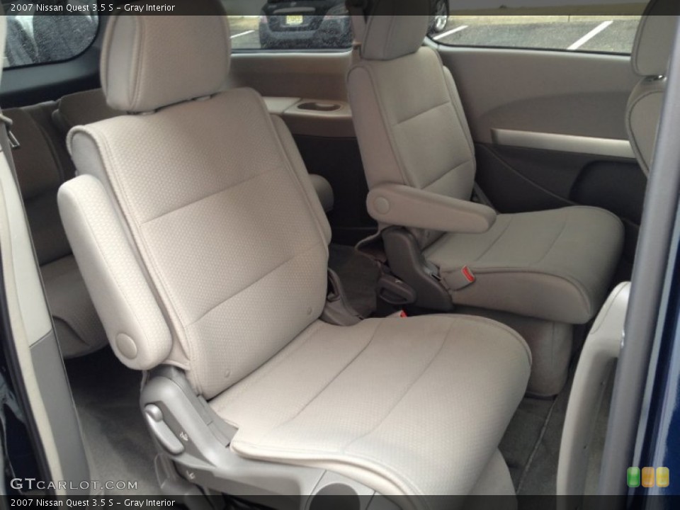Gray Interior Rear Seat for the 2007 Nissan Quest 3.5 S #77811362