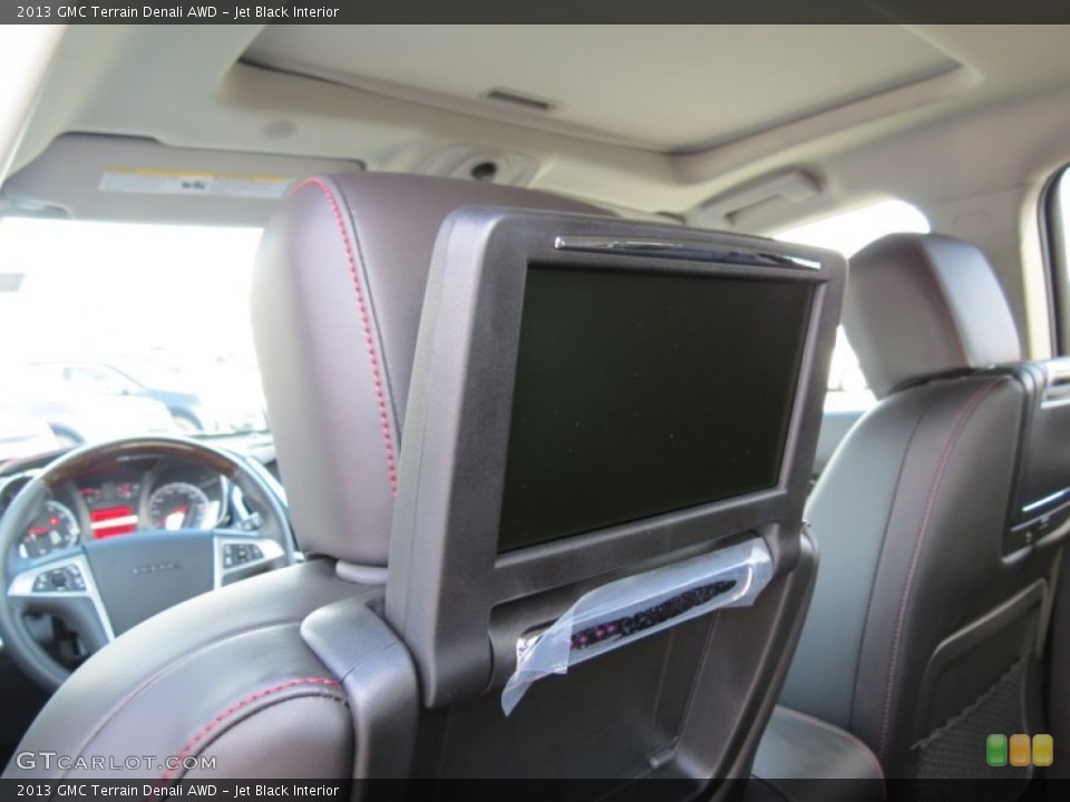Jet Black Interior Entertainment System for the 2013 GMC Terrain Denali AWD #77817819
