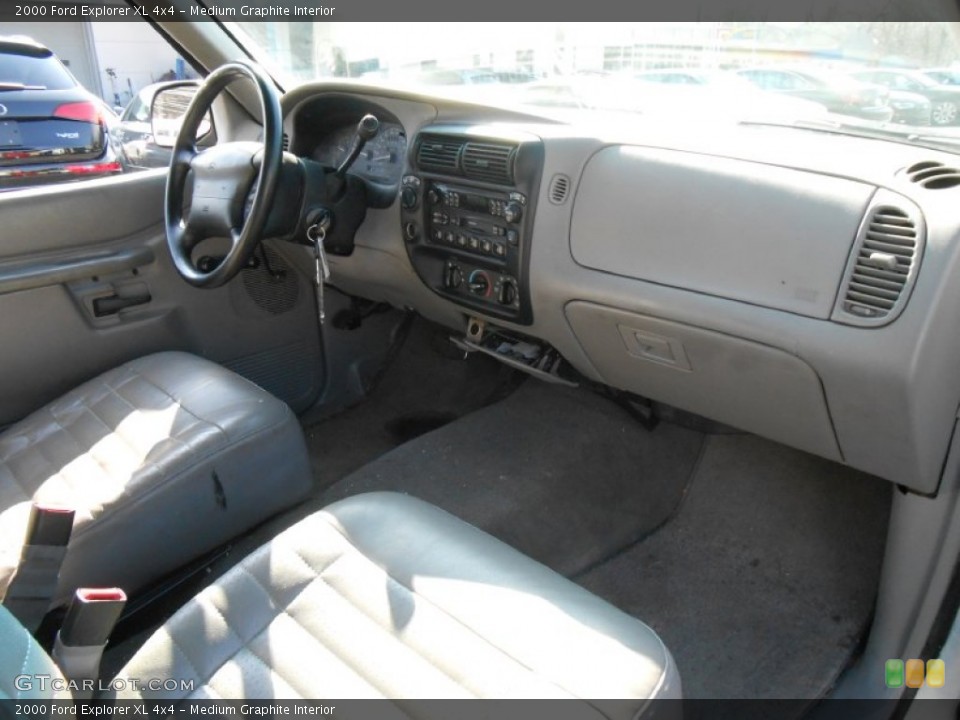 Medium Graphite Interior Dashboard for the 2000 Ford Explorer XL 4x4 #77823899