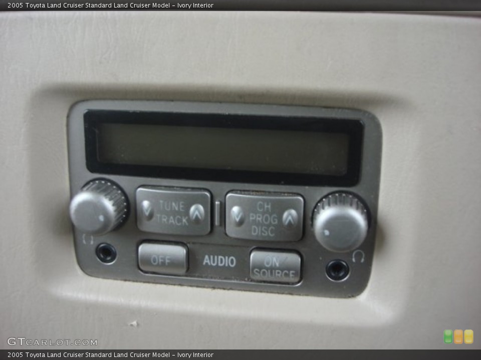 Ivory Interior Controls for the 2005 Toyota Land Cruiser  #77823934