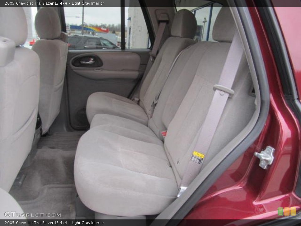 Light Gray Interior Rear Seat for the 2005 Chevrolet TrailBlazer LS 4x4 #77835759