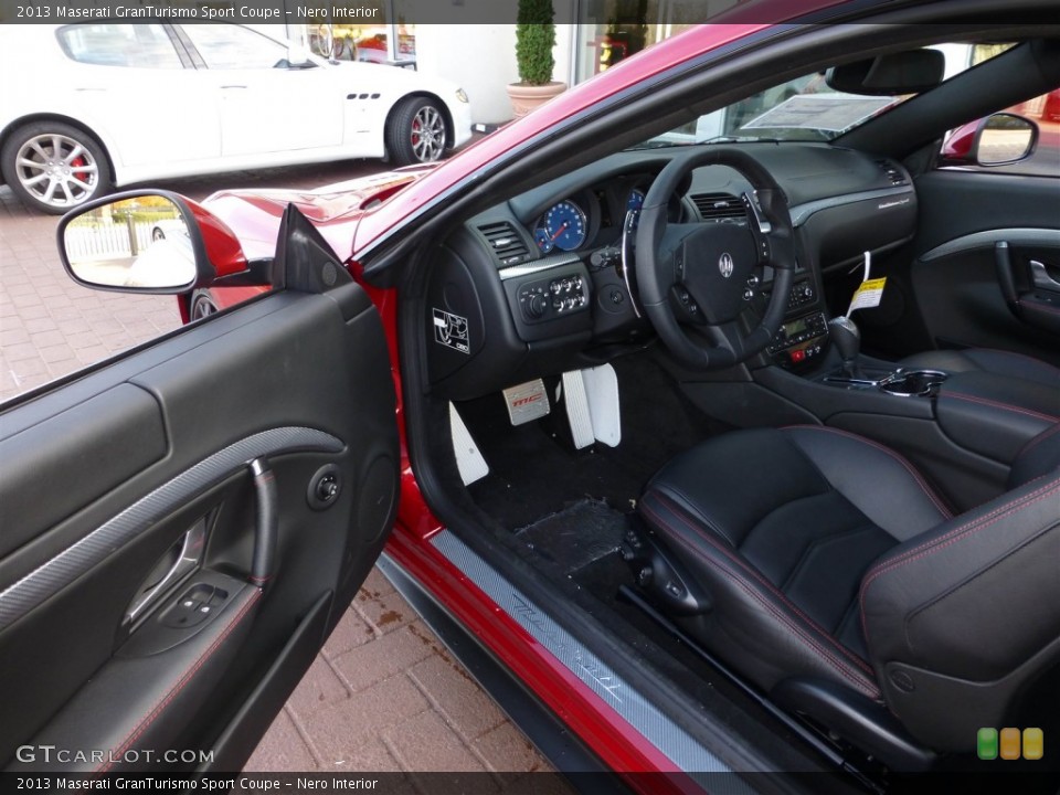 Nero Interior Front Seat for the 2013 Maserati GranTurismo Sport Coupe #77838181