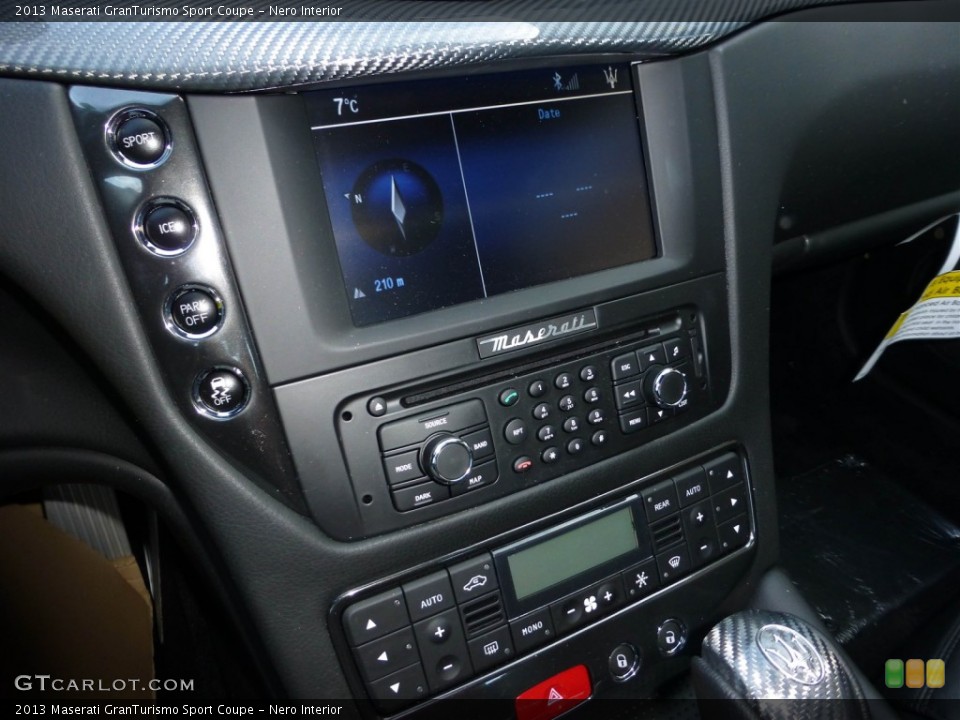 Nero Interior Controls for the 2013 Maserati GranTurismo Sport Coupe #77838432