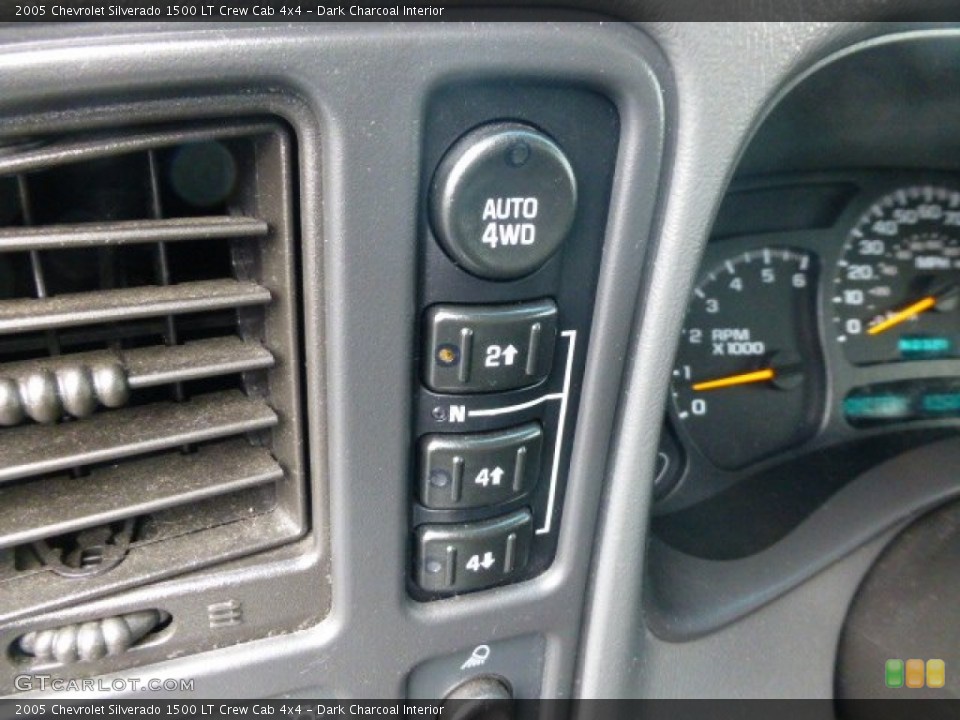 Dark Charcoal Interior Controls for the 2005 Chevrolet Silverado 1500 LT Crew Cab 4x4 #77844726