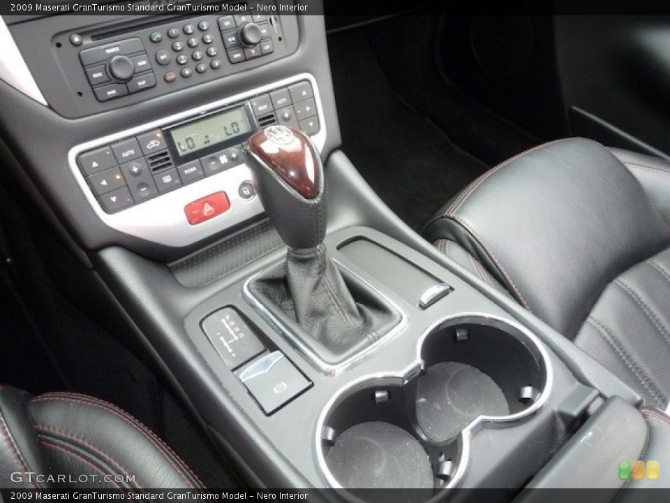 Nero Interior Transmission for the 2009 Maserati GranTurismo  #77854176