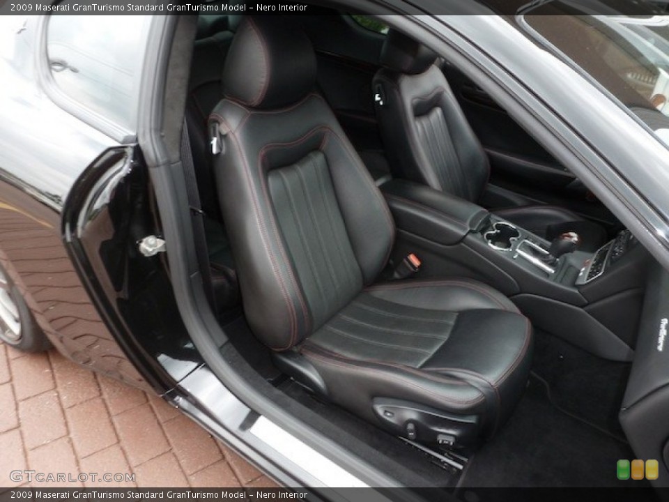 Nero Interior Front Seat for the 2009 Maserati GranTurismo  #77854353