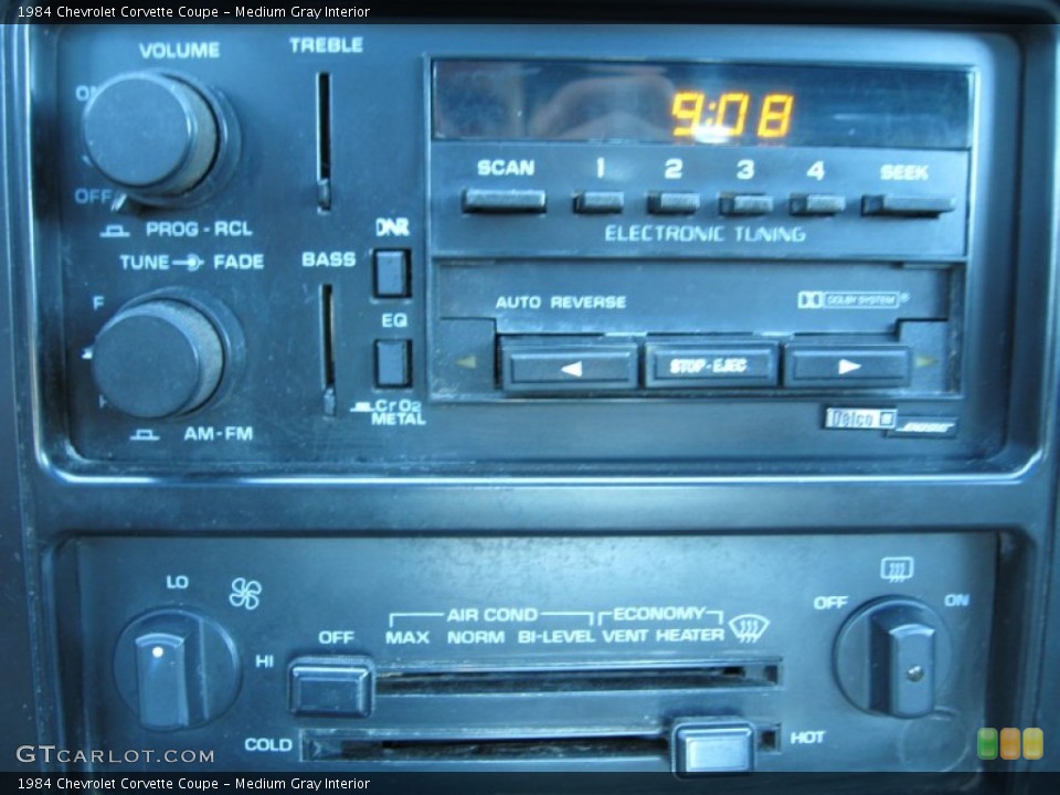 Medium Gray Interior Controls for the 1984 Chevrolet Corvette Coupe #77855033