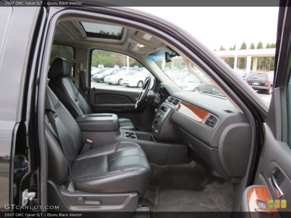 Ebony Black Interior Front Seat for the 2007 GMC Yukon SLT #77855796