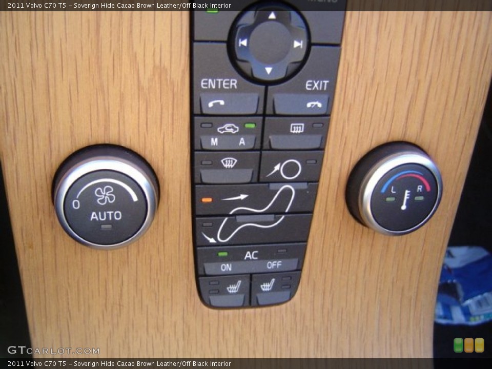 Soverign Hide Cacao Brown Leather/Off Black Interior Controls for the 2011 Volvo C70 T5 #77857359