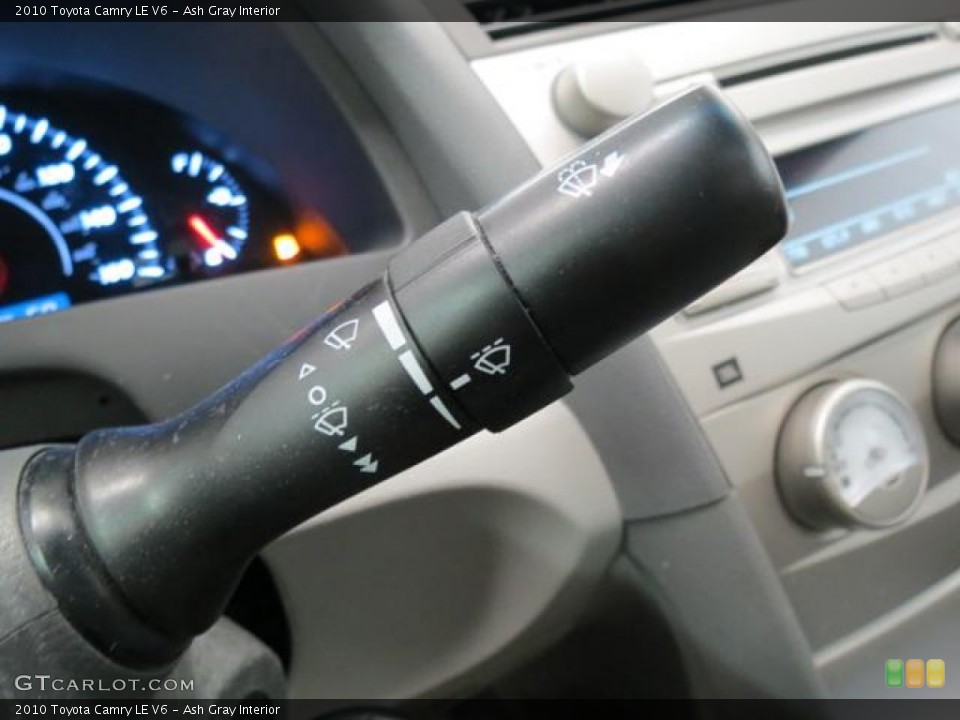 Ash Gray Interior Controls for the 2010 Toyota Camry LE V6 #77857930