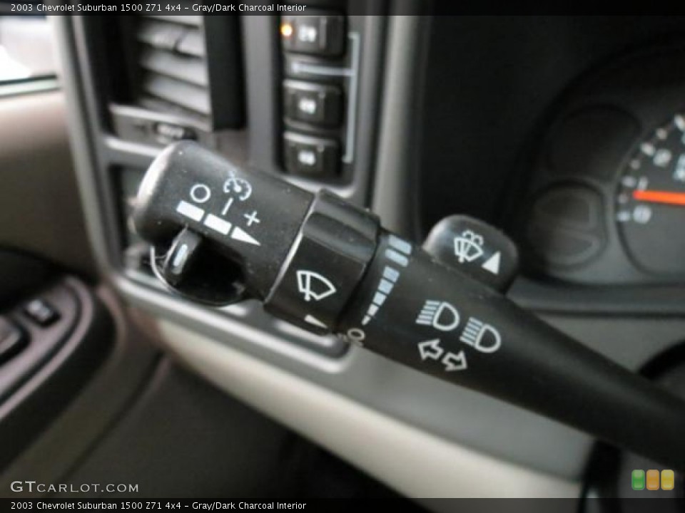 Gray/Dark Charcoal Interior Controls for the 2003 Chevrolet Suburban 1500 Z71 4x4 #77858529