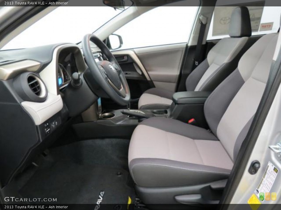 Ash Interior Photo for the 2013 Toyota RAV4 XLE #77858919