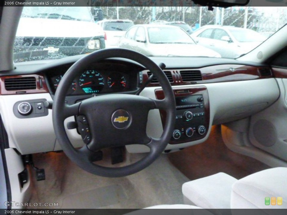Gray Interior Dashboard for the 2006 Chevrolet Impala LS #77859010