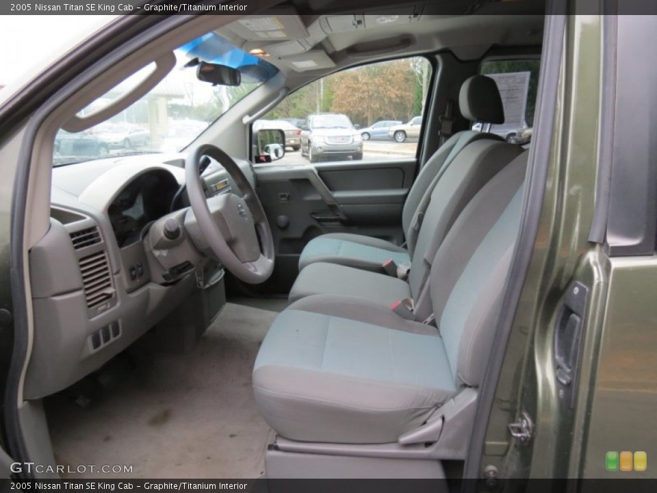 Graphite/Titanium Interior Photo for the 2005 Nissan Titan SE King Cab #77859666
