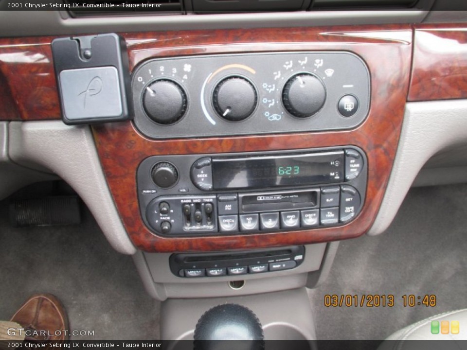 Taupe Interior Controls for the 2001 Chrysler Sebring LXi Convertible #77860988