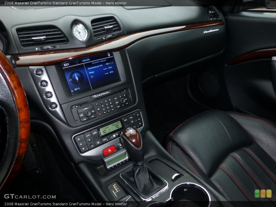 Nero Interior Dashboard for the 2008 Maserati GranTurismo  #77861514