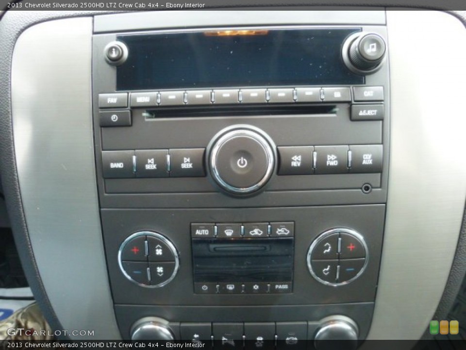 Ebony Interior Controls for the 2013 Chevrolet Silverado 2500HD LTZ Crew Cab 4x4 #77861538