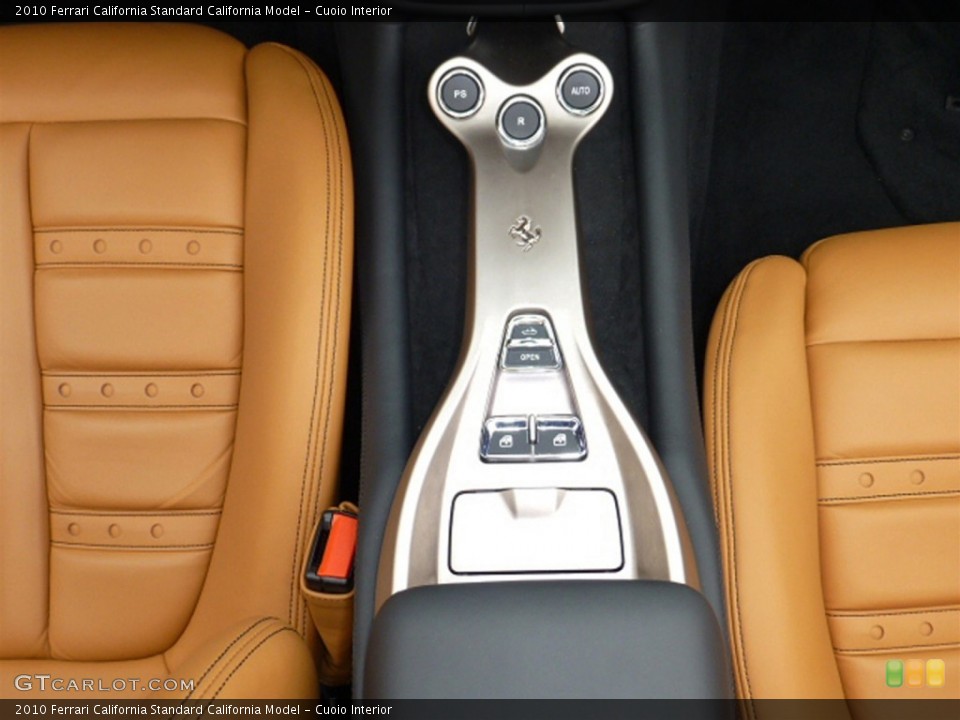 Cuoio Interior Controls for the 2010 Ferrari California  #77875014