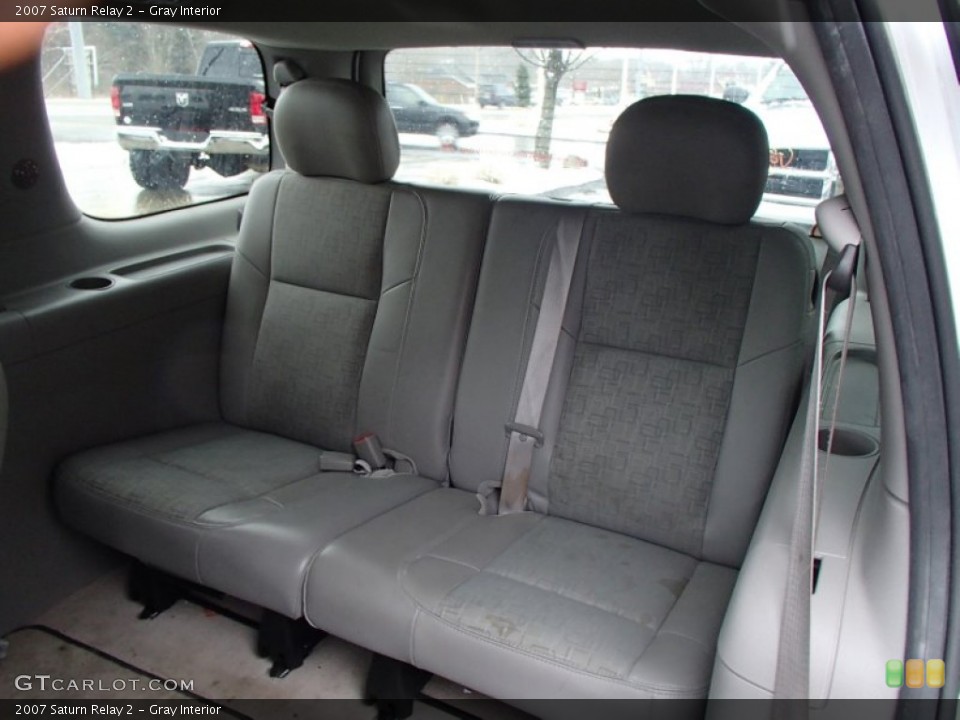 Gray 2007 Saturn Relay Interiors