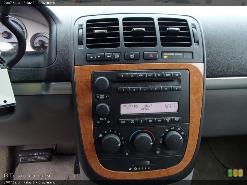 Gray Interior Controls for the 2007 Saturn Relay 2 #77882886