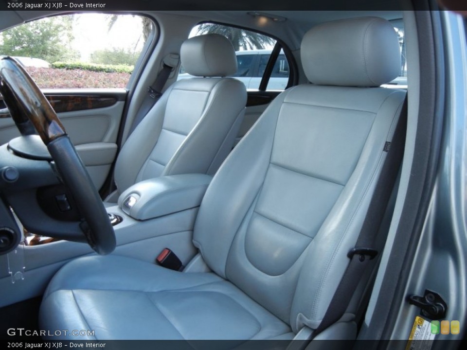 Dove 2006 Jaguar XJ Interiors