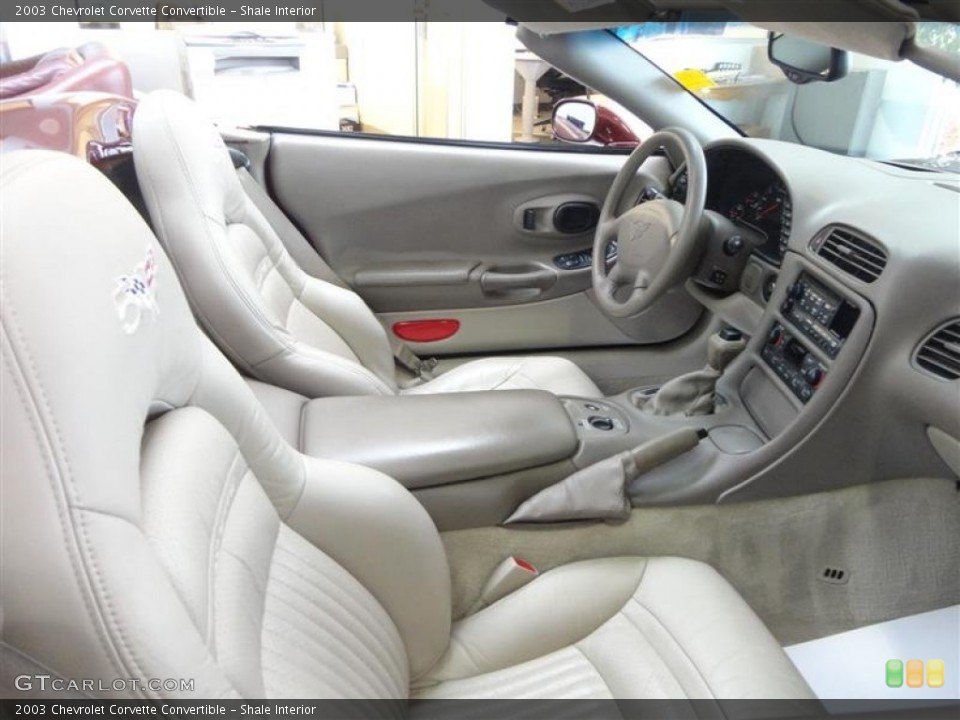Shale Interior Photo for the 2003 Chevrolet Corvette Convertible #77890375