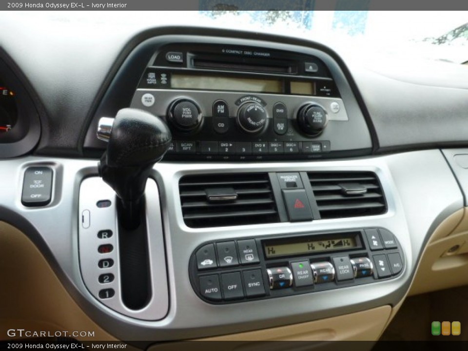 Ivory Interior Controls for the 2009 Honda Odyssey EX-L #77895591
