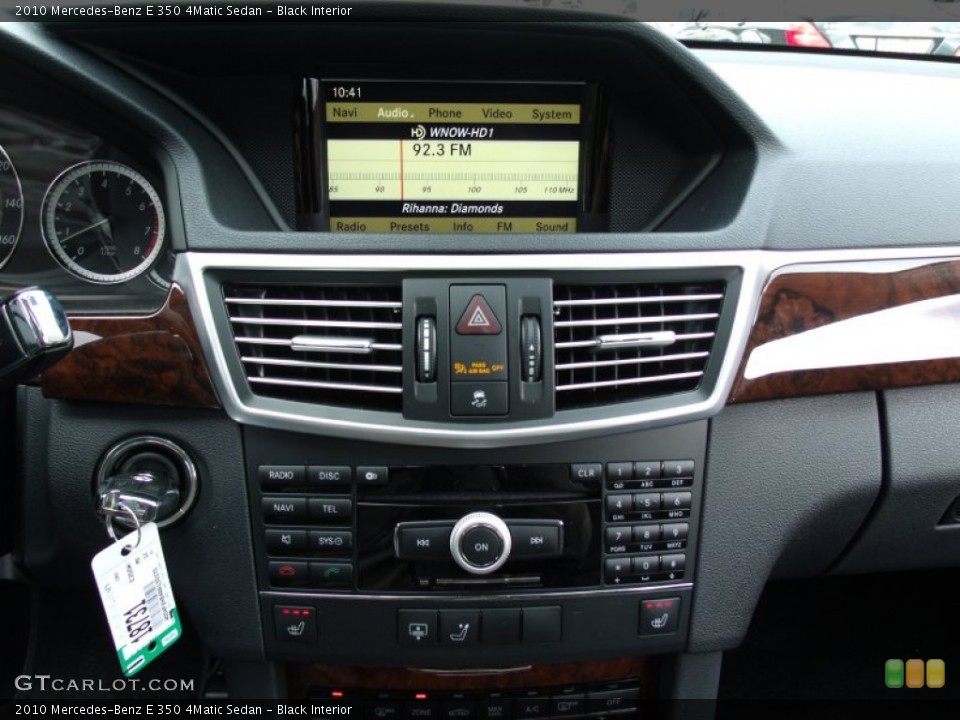 Black Interior Controls for the 2010 Mercedes-Benz E 350 4Matic Sedan #77900258