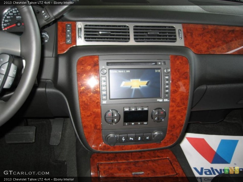 Ebony Interior Controls for the 2013 Chevrolet Tahoe LTZ 4x4 #77900818