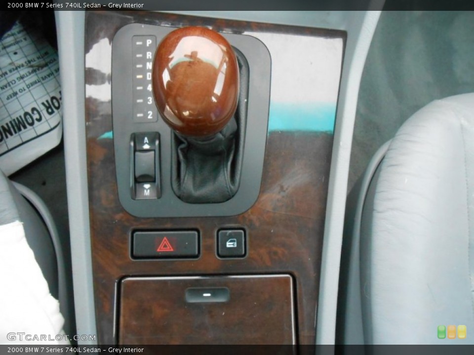 Grey Interior Transmission for the 2000 BMW 7 Series 740iL Sedan #77903188