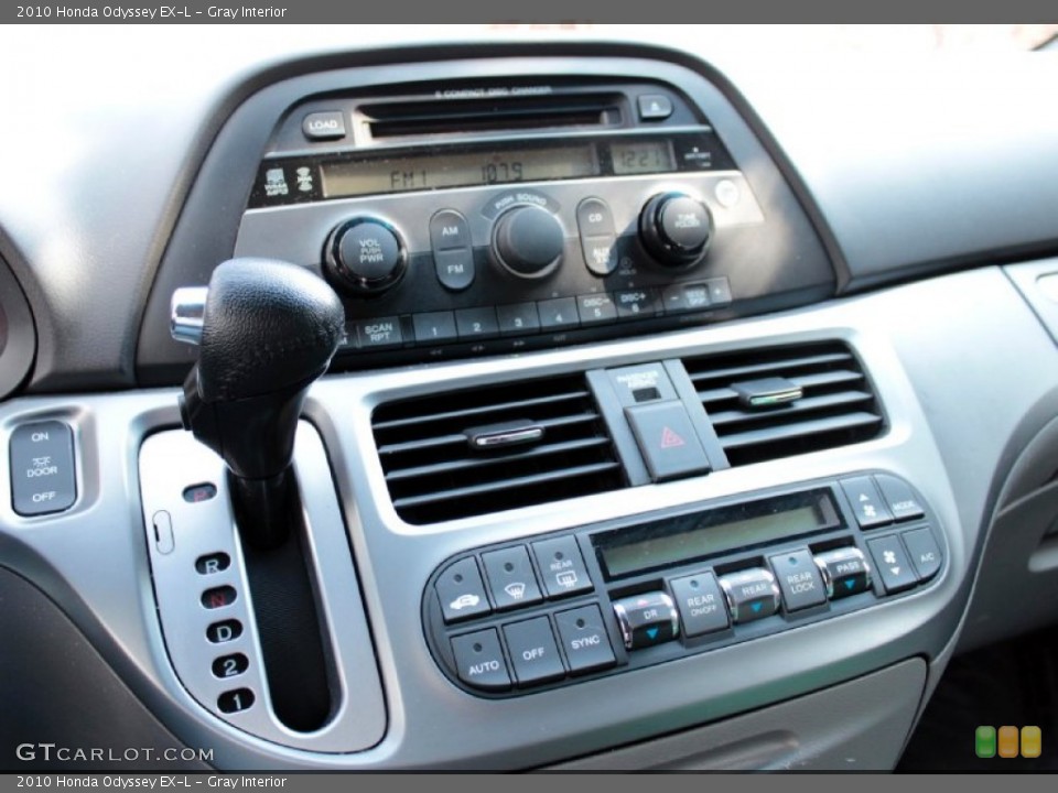 Gray Interior Controls for the 2010 Honda Odyssey EX-L #77903878