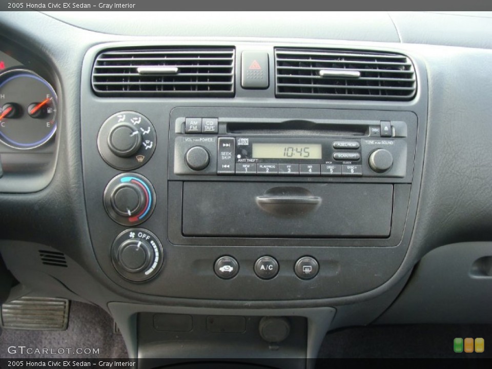 Gray Interior Controls for the 2005 Honda Civic EX Sedan #77903926
