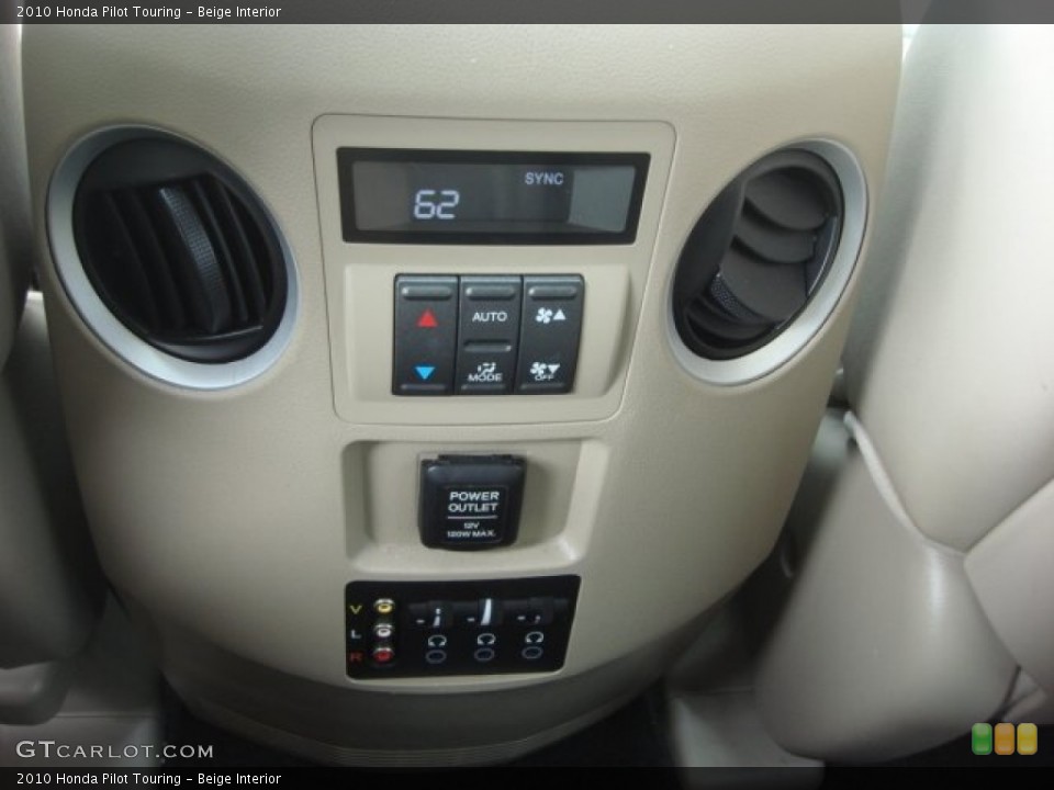 Beige Interior Controls for the 2010 Honda Pilot Touring #77905972