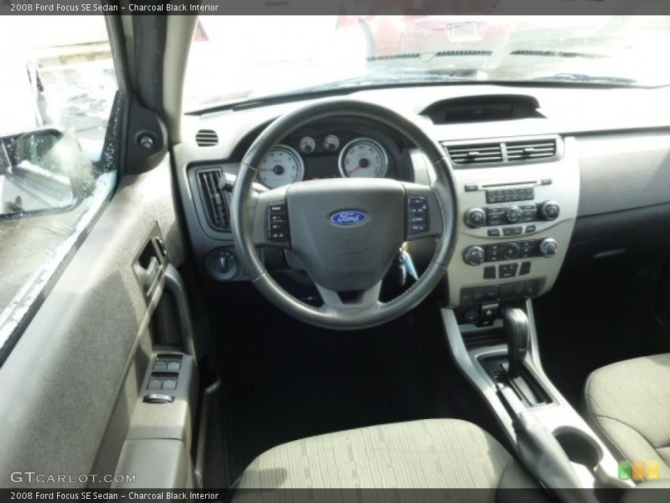 Charcoal Black Interior Dashboard for the 2008 Ford Focus SE Sedan #77906368