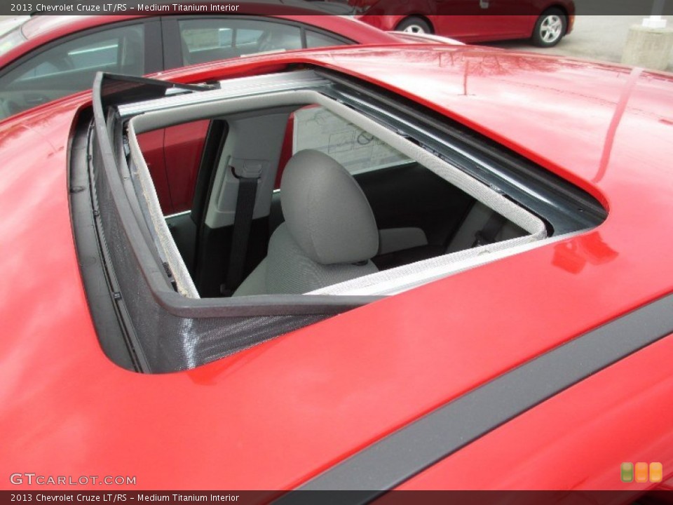 Medium Titanium Interior Sunroof for the 2013 Chevrolet Cruze LT/RS #77907328