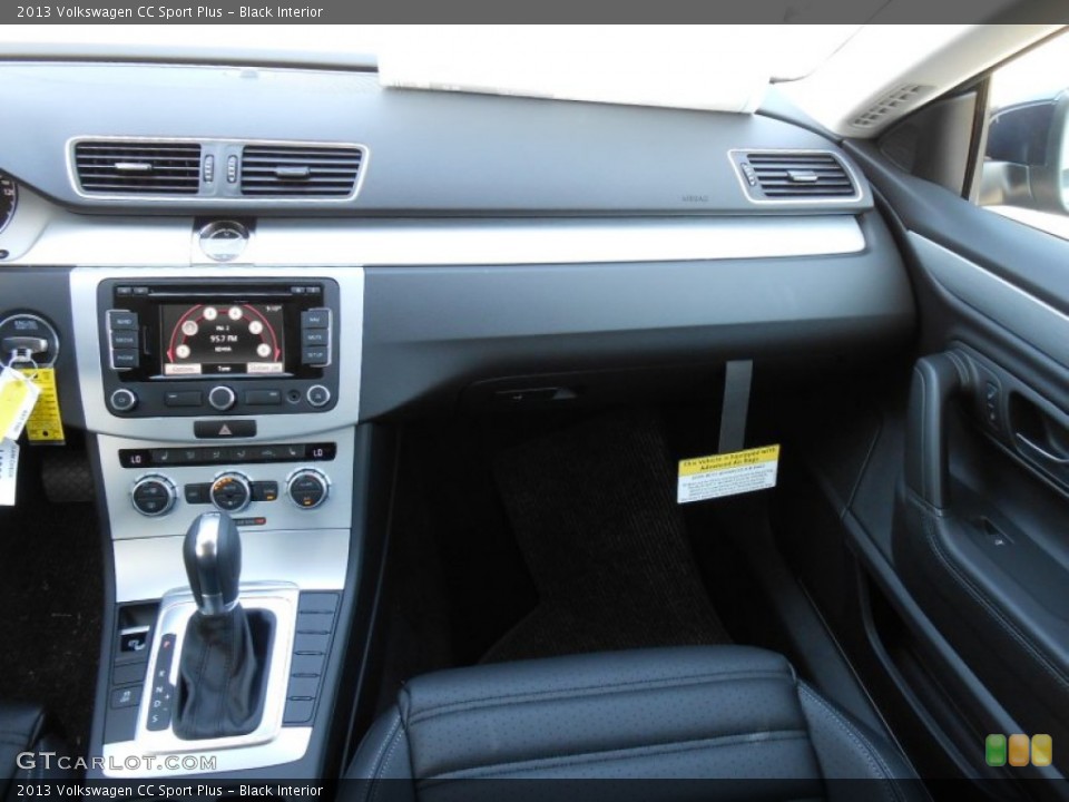 Black Interior Dashboard for the 2013 Volkswagen CC Sport Plus #77911326