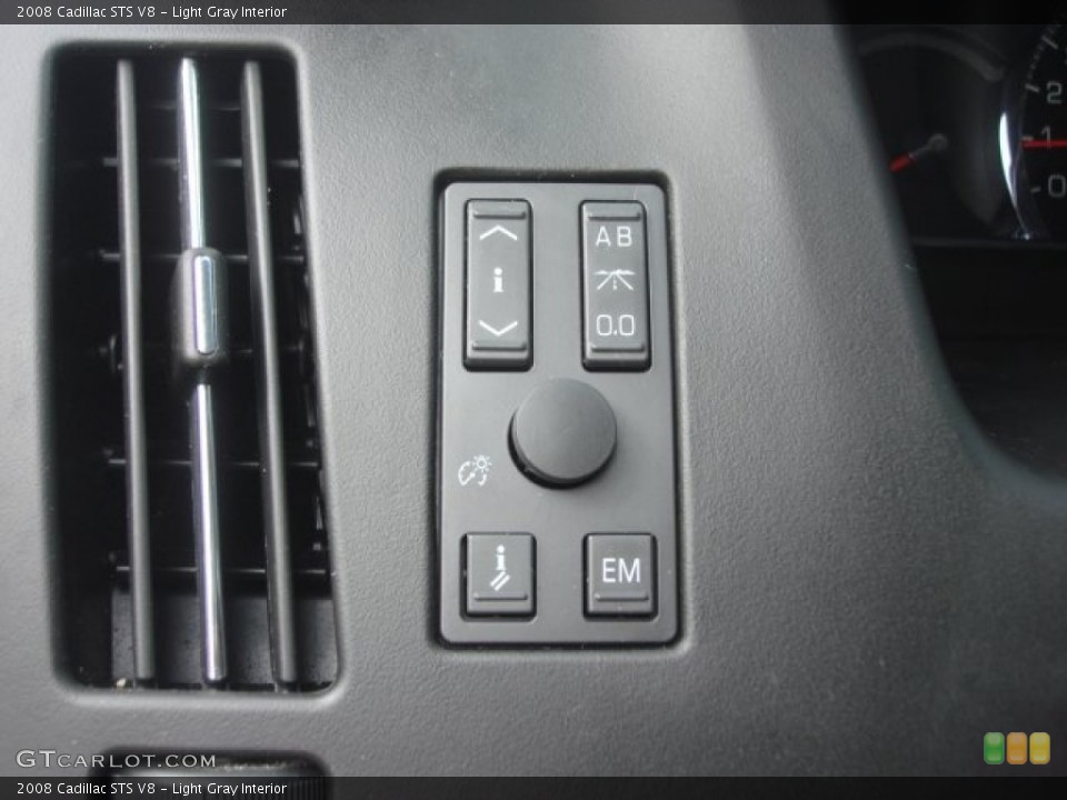 Light Gray Interior Controls for the 2008 Cadillac STS V8 #77913475