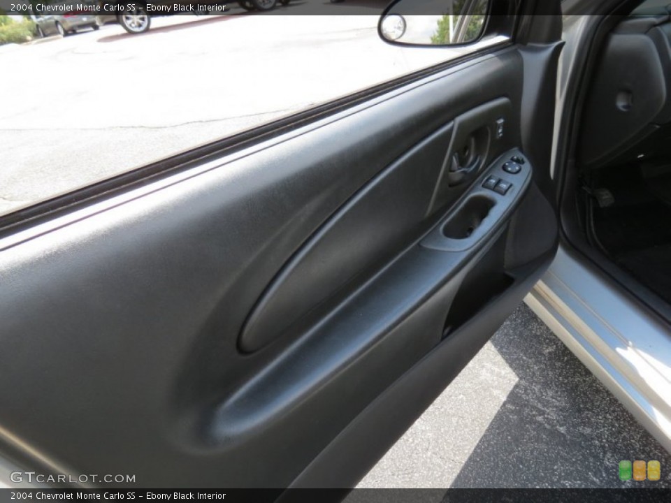 Ebony Black Interior Door Panel for the 2004 Chevrolet Monte Carlo SS #77916730