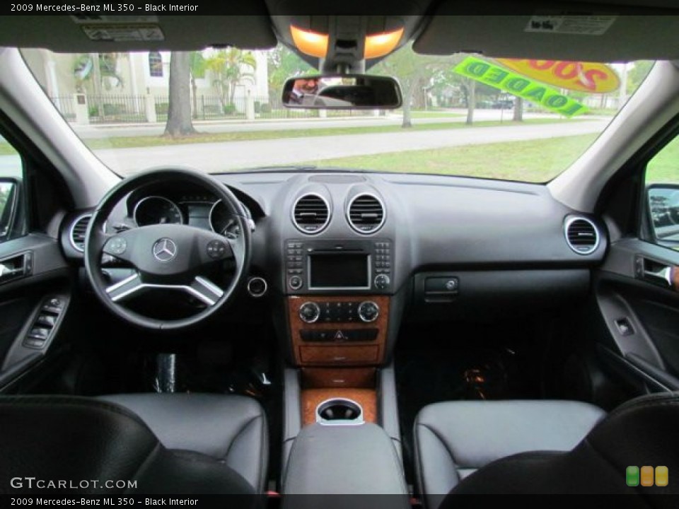 Black Interior Dashboard for the 2009 Mercedes-Benz ML 350 #77920839