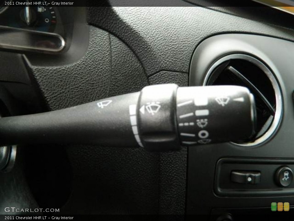 Gray Interior Controls for the 2011 Chevrolet HHR LT #77922802