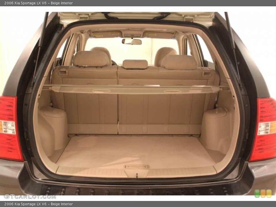 Beige Interior Trunk for the 2006 Kia Sportage LX V6 #77925414