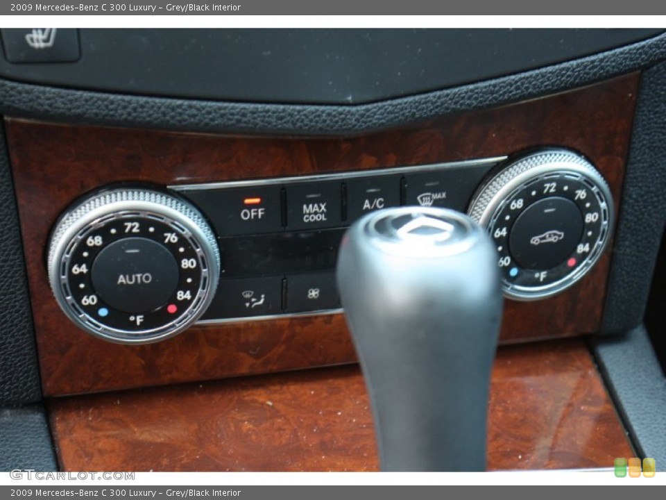 Grey/Black Interior Controls for the 2009 Mercedes-Benz C 300 Luxury #77926035