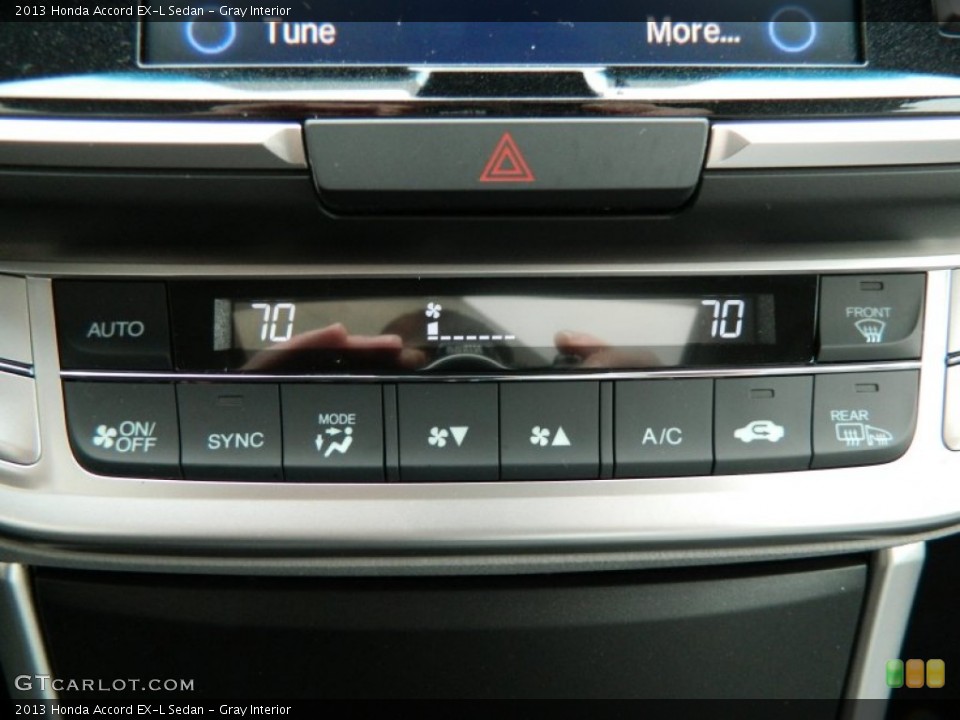 Gray Interior Controls for the 2013 Honda Accord EX-L Sedan #77930243