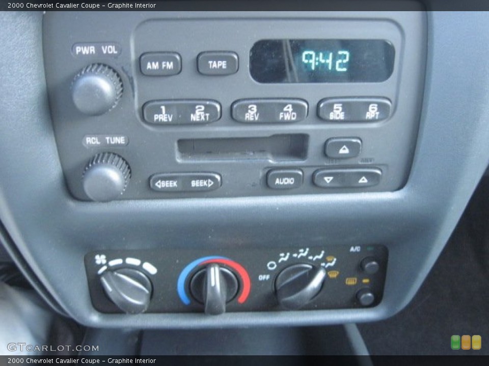 Graphite Interior Controls for the 2000 Chevrolet Cavalier Coupe #77934360
