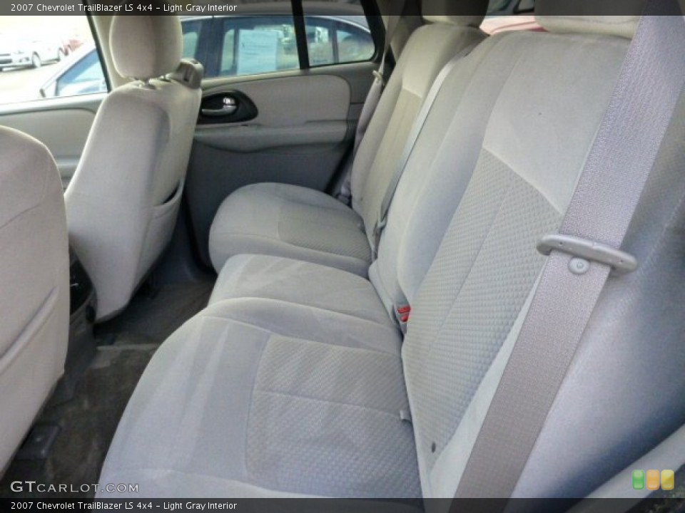 Light Gray Interior Rear Seat for the 2007 Chevrolet TrailBlazer LS 4x4 #77936140