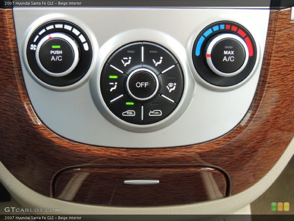 Beige Interior Controls for the 2007 Hyundai Santa Fe GLS #77936658